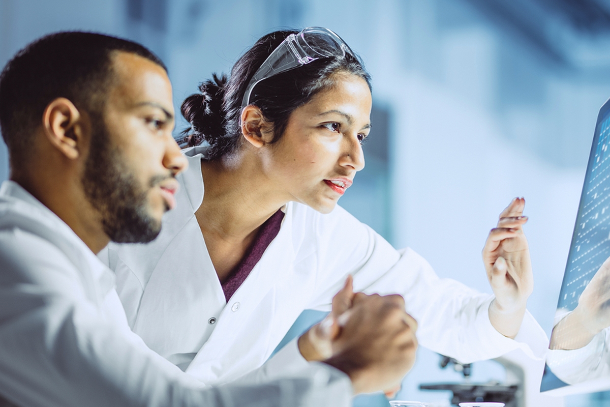 Precision medicine genomics supporting CDx development and personalized medicine through advanced precision medicine diagnostics and services
